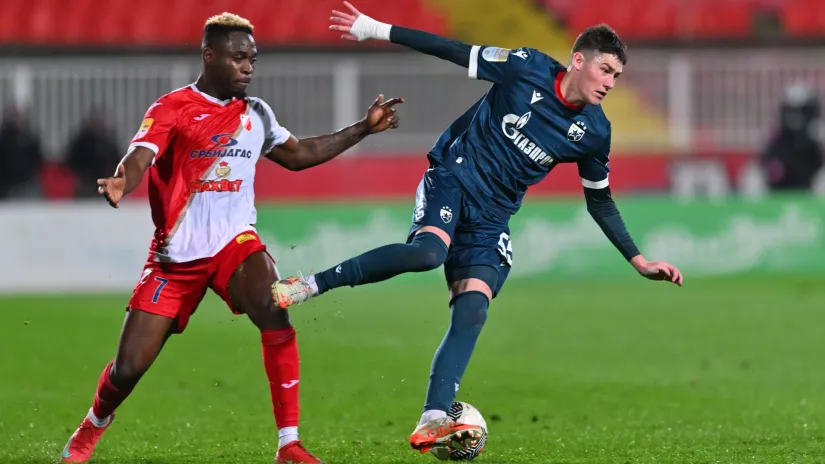 Jusuf Bamidele (Vojvodina) i Andrija Maksimović (Crvena zvezda)